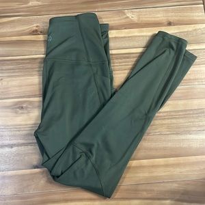 Green all in motion leggings